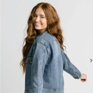 ZYIA Faded Indigo Crossroads Denim Jacket Medium